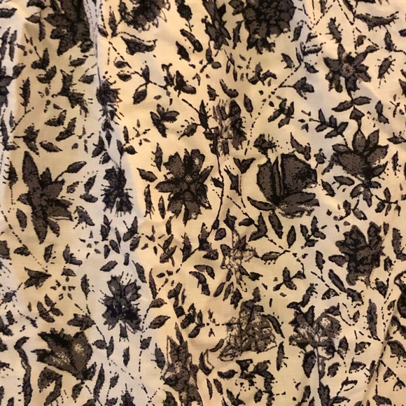 2/$15 Preloved Lucky Brand Shirt B13 - Picture 8 of 8